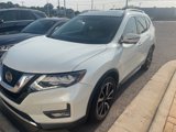 Used 2019 Nissan Rogue SL w/ Premium Package image 3