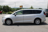 Used 2022 Chrysler Voyager LX image 4