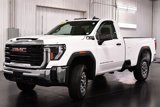 Used 2025 GMC Sierra 3500 Pro w/ Convenience Package image 3