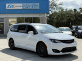 Used 2019 Chrysler Pacifica Touring-L w/ S Appearance Package image 4