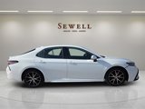 Used 2023 Toyota Camry SE image 5