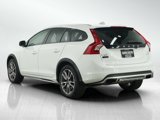 Used 2018 Volvo V60 T5 Cross Country w/ Convenience Package image 3