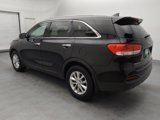 Used 2018 Kia Sorento LX image 3
