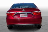 Used 2017 Toyota Camry SE image 4