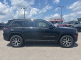 New 2025 Jeep Grand Cherokee Limited w/ Luxury Tech Group II image 2