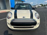 Used 2015 MINI Cooper 2-Door Hardtop image 2