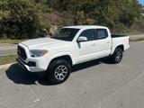 Used 2019 Toyota Tacoma SR image 2