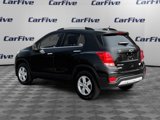 Used 2019 Chevrolet Trax LT w/ LT Convenience Package image 3