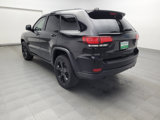 Used 2018 Jeep Grand Cherokee Laredo image 5