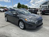 Used 2020 Ford Fusion SE image 3