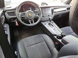 Used 2017 Porsche Macan image 3