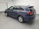 Used 2019 Kia Sorento LX image 3