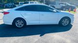 Used 2015 Hyundai Sonata SE image 6