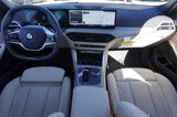New 2025 BMW 330i Sedan w/ Convenience Package image 2