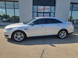 Used 2017 Ford Taurus SE image 4