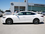 Used 2024 Lexus ES 300h w/ Premium Package image 3