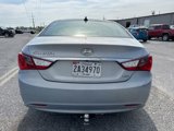 Used 2012 Hyundai Sonata Limited w/ Navigation Pkg image 4