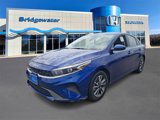 Used 2022 Kia Forte LXS image 3