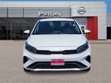 Used 2022 Kia Forte LXS image 2