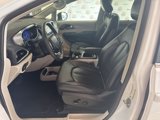 Used 2023 Chrysler Pacifica Touring-L image 3
