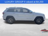 Used 2014 Jeep Grand Cherokee Limited w/ Luxury Group II image 2
