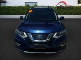 Used 2017 Nissan Rogue SL image 2