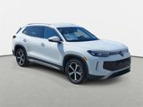 New 2025 Volkswagen Tiguan SE image 3