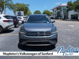 Certified 2022 Volkswagen Tiguan SE w/ Panoramic Sunroof Package image 2
