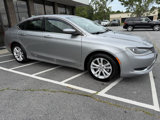 Used 2015 Chrysler 200 Limited w/ Convenience Group image 5