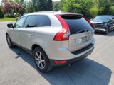 Used 2011 Volvo XC60 T6 image 4