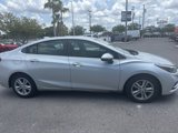 Used 2018 Chevrolet Cruze LT image 2