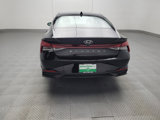 Used 2021 Hyundai Elantra SEL image 6