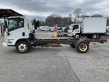 Used 2018 Isuzu NPR image 4