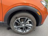 Used 2022 Buick Encore GX Essence w/ Advanced Technology Package image 4