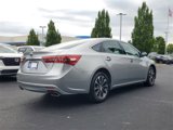 Used 2017 Toyota Avalon XLE Premium image 4