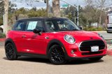 Used 2021 MINI Cooper 2-Door Hardtop image 2