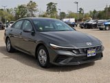 New 2025 Hyundai Elantra SE image 3