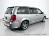 Used 2015 Dodge Grand Caravan SE image 5