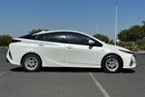 Used 2019 Toyota Prius Prime Plus image 3