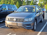 Used 2018 Volkswagen Tiguan SE w/ Panoramic Sunroof Package image 3