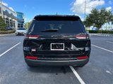 Used 2022 Jeep Grand Cherokee Altitude image 4