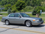 Used 2002 Ford Crown Victoria LX image 3