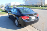 Used 2013 Chevrolet Cruze LS image 4