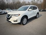 Used 2019 Nissan Rogue SV image 2