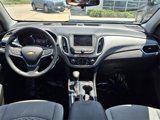 Used 2023 Chevrolet Equinox LT w/ Driver Convenience Package image 3