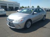 Used 2016 Toyota Camry LE image 4