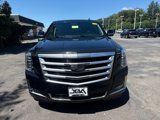 Used 2019 Cadillac Escalade ESV Luxury image 2