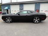 Used 2014 Dodge Challenger R/T image 2