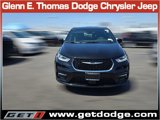 New 2025 Chrysler Pacifica Select image 2