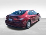Used 2018 Toyota Camry LE image 3